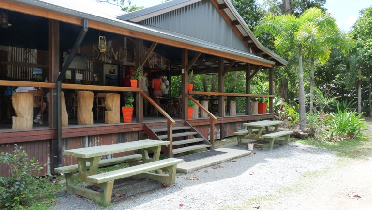Pizza Bar auf dem Campingplatz Cape Tribulation